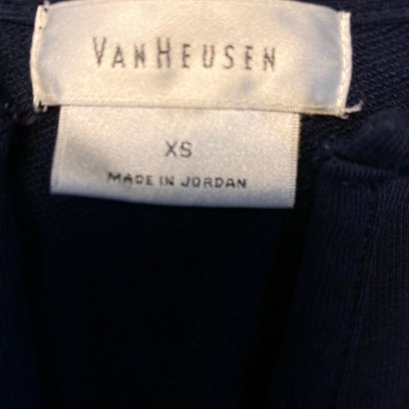 Van Heusen long-sleeve shirt - Picture 3 of 5